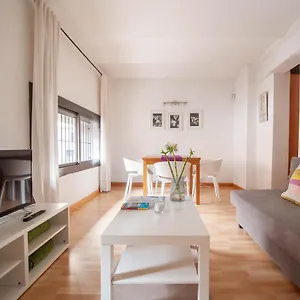 Zona Sagrada Familia Apartamento
