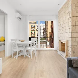 3br - 2bh In The Center Apartamento